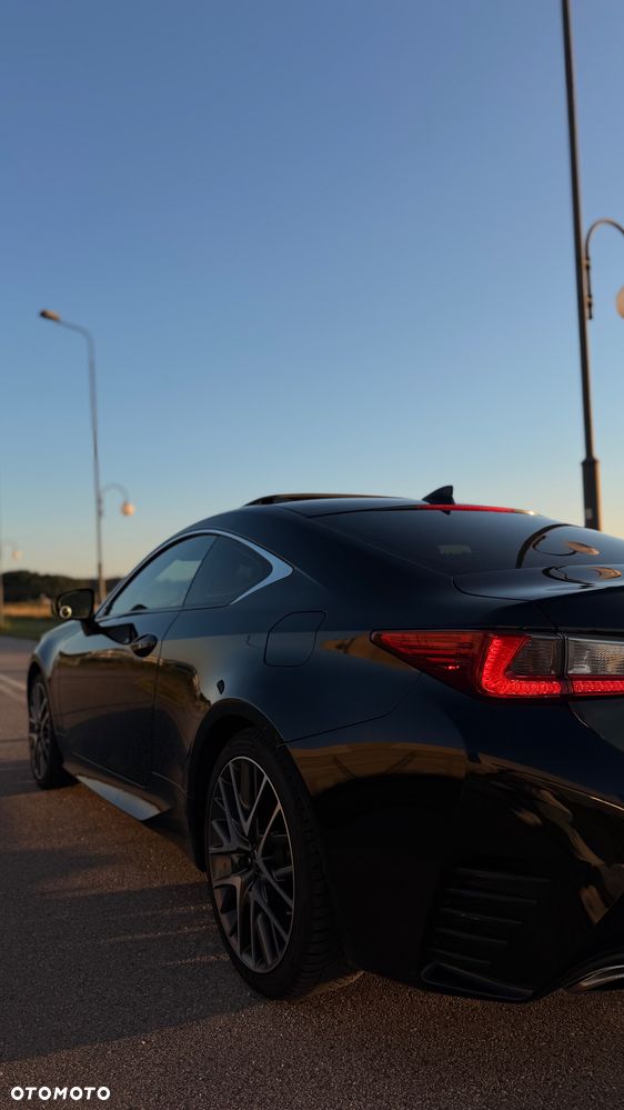 Lexus RC - 24