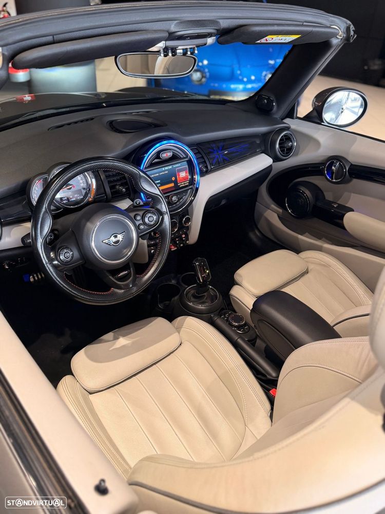 MINI Cabrio Cooper S Auto Desportiva - 22