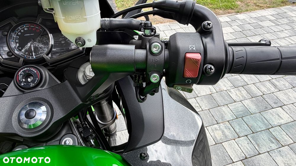 Kawasaki Ninja 1000 SX - 18