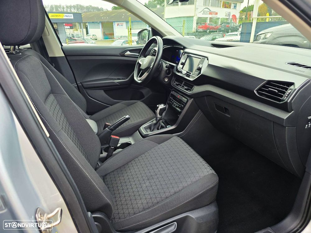 VW T-Cross 1.0 TSI Life DSG - 19