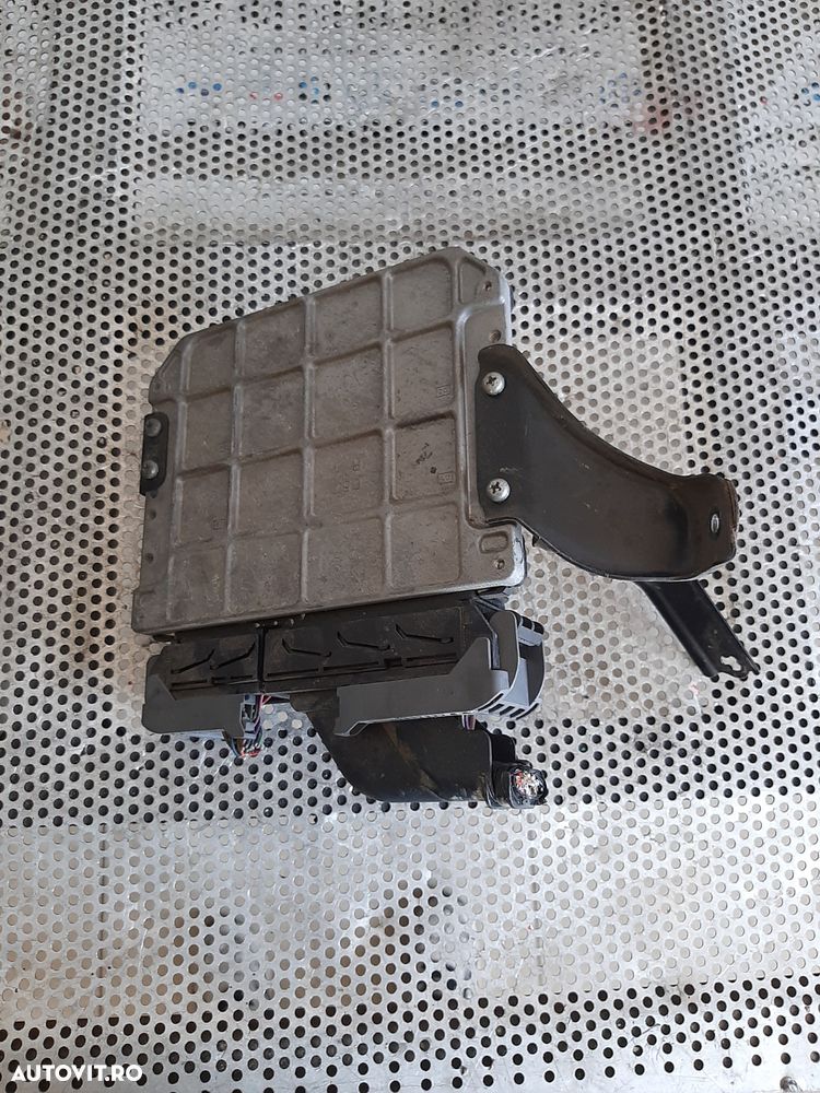 Calculator Motor ECU Toyota RAV 4 2.2 Diesel An 2006-2012 Cod -42C11 Dezmembrez Toyota RAV 4 - 4
