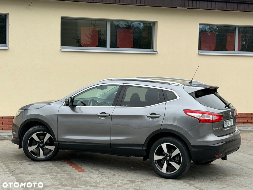 Nissan Qashqai - 23