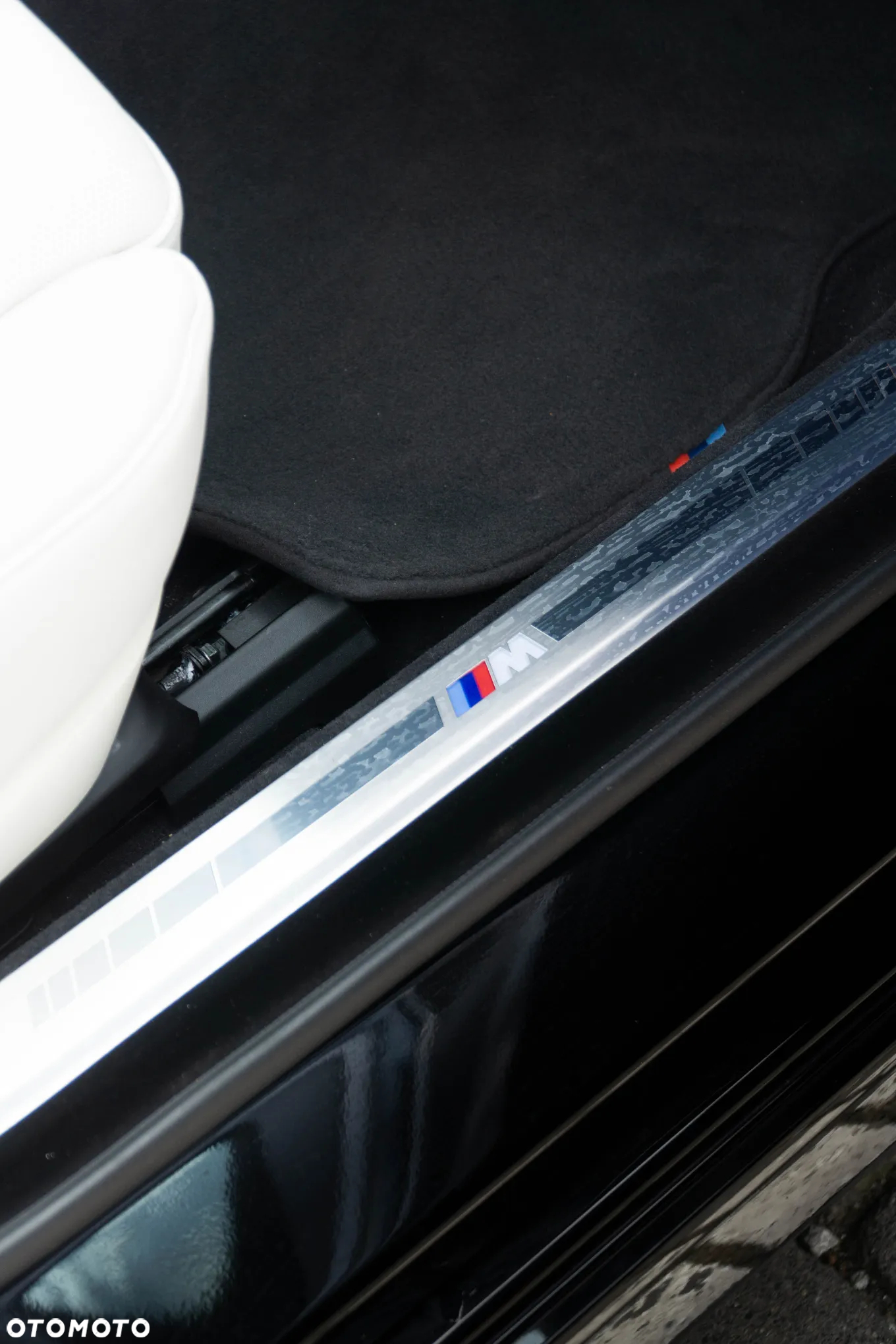 BMW Seria 7 - 16
