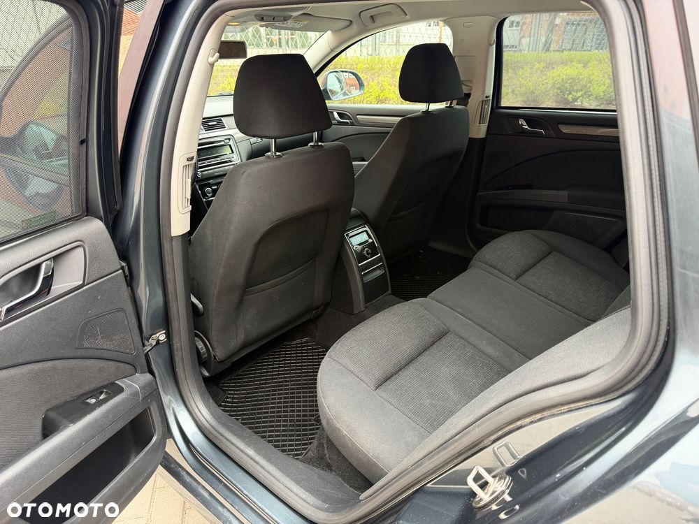 Skoda Superb 2.0 TDI 4x4 Ambition DSG - 8