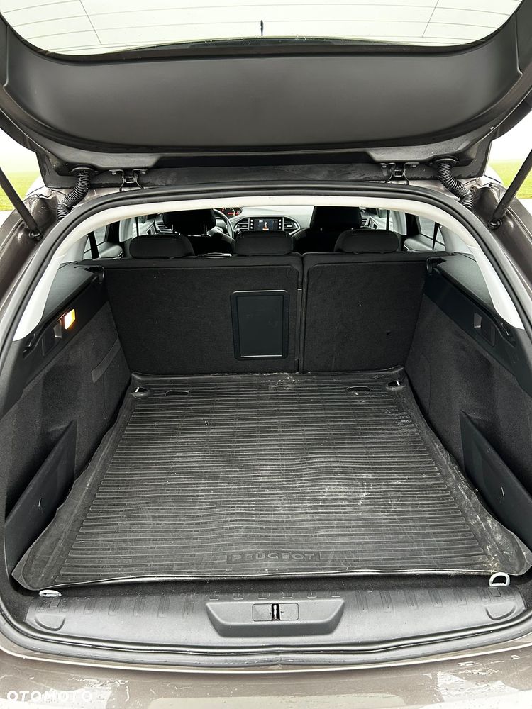 Peugeot 308 1.2 PureTech Active S&S - 7