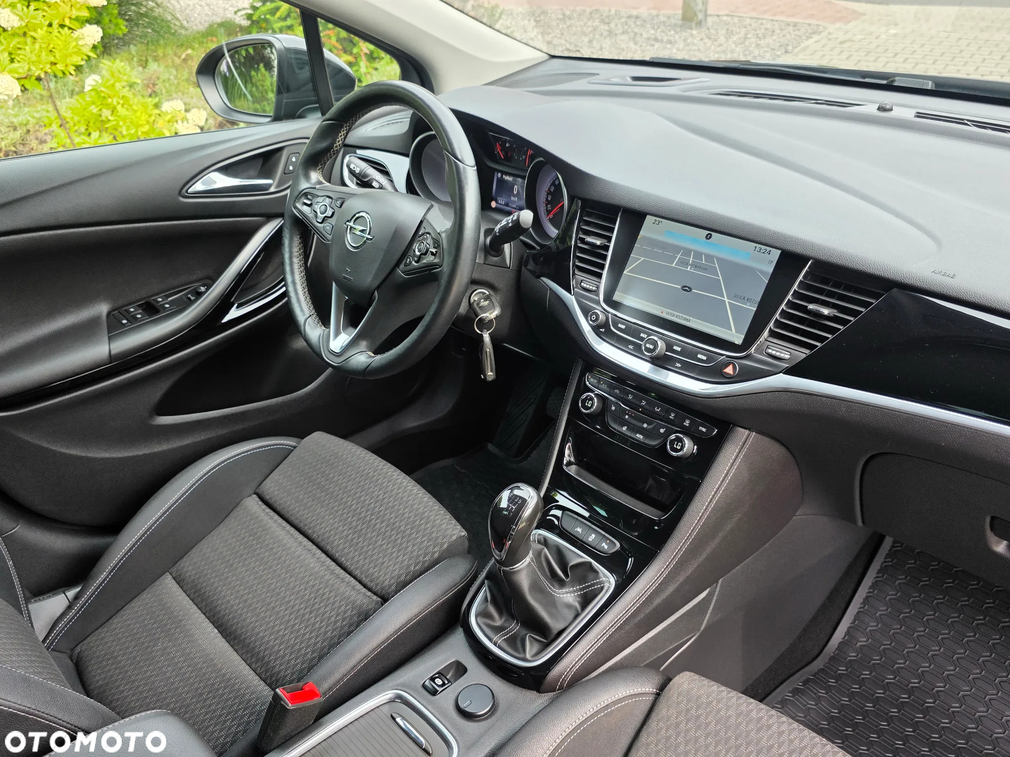 Opel Astra 1.4 Turbo Sports Tourer Innovation - 12