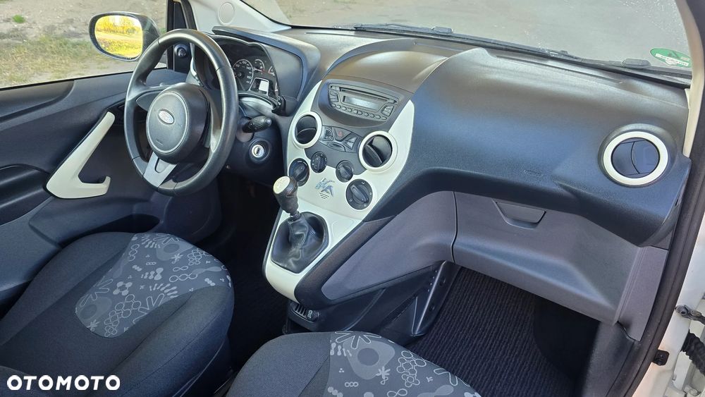 Ford KA 1.2 Ambiente - 23