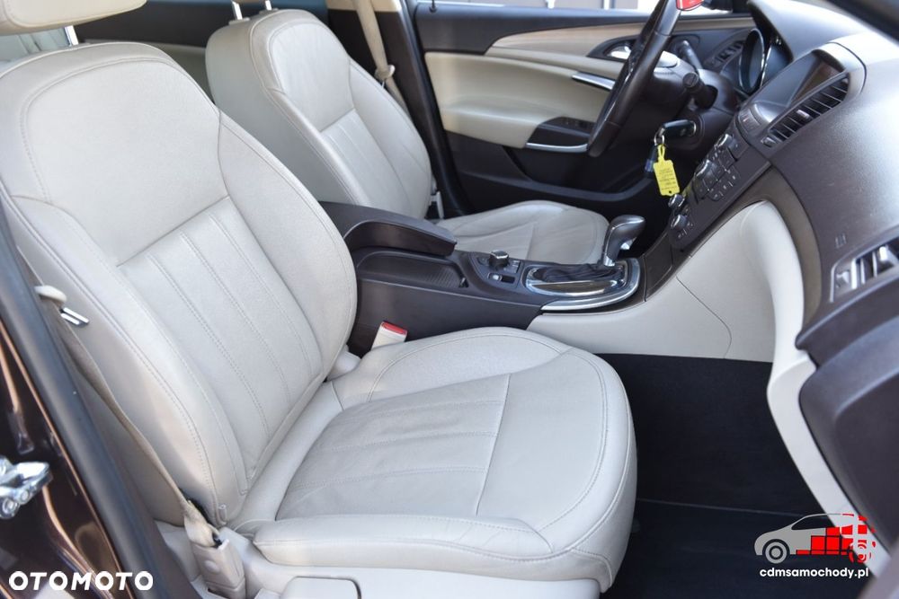 Opel Insignia - 22