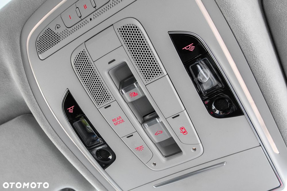 Audi A8 - 31