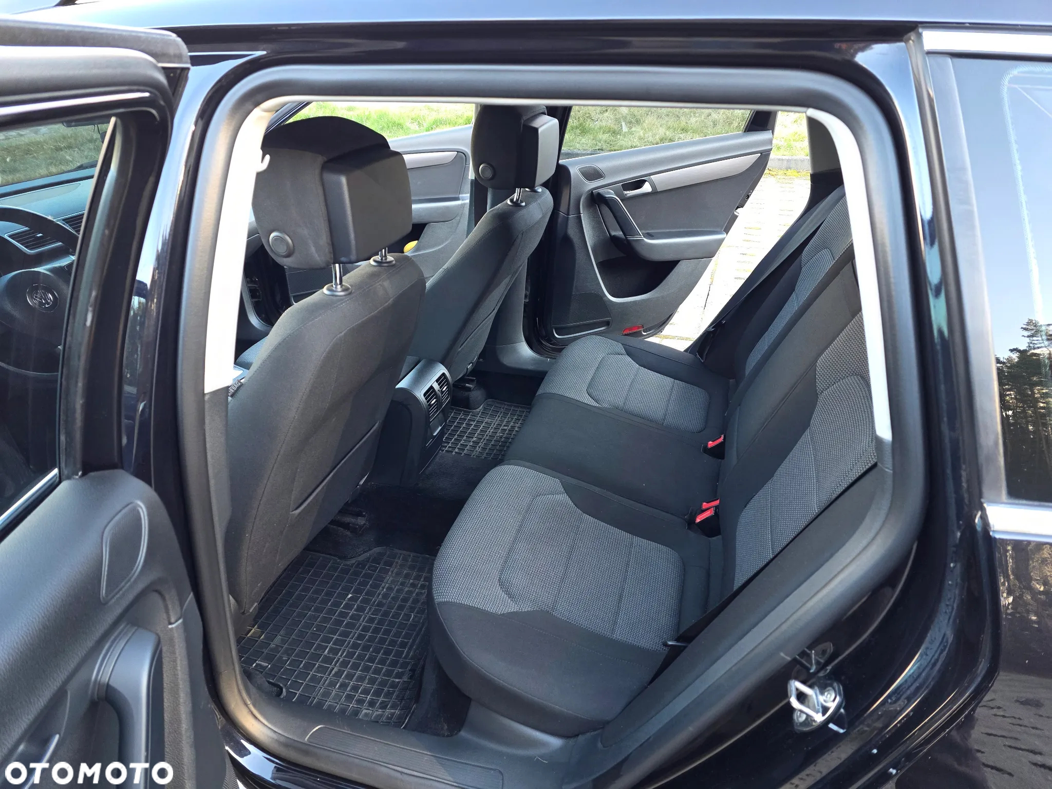 Volkswagen Passat 2.0 TDI Comfortline - 19