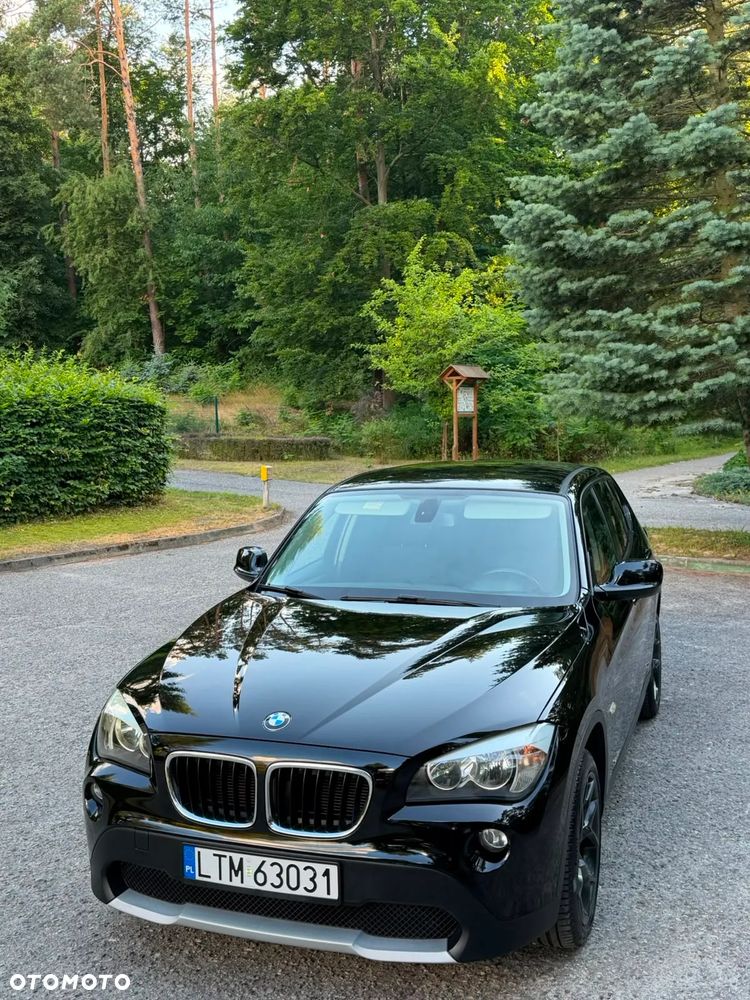 BMW X1 sDrive18d xLine - 27