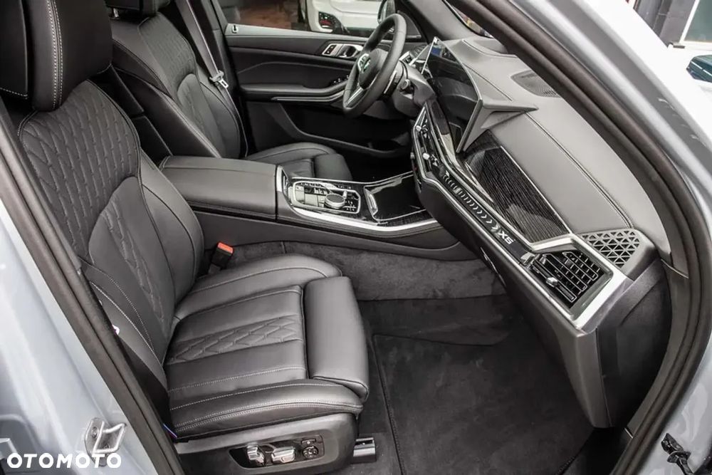 BMW X5 xDrive30d sport - 8