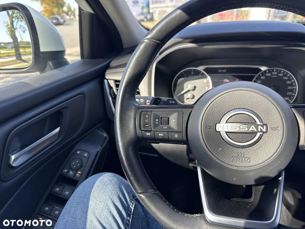 Nissan Qashqai 1.3 DIG-T N-Connecta DCT - 15