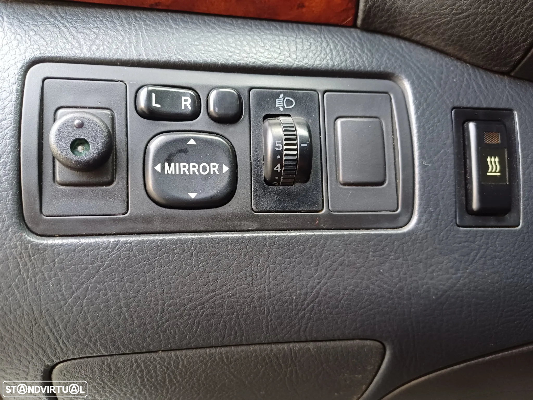 Toyota Avensis SW 2.0 D-4D Sol - 21