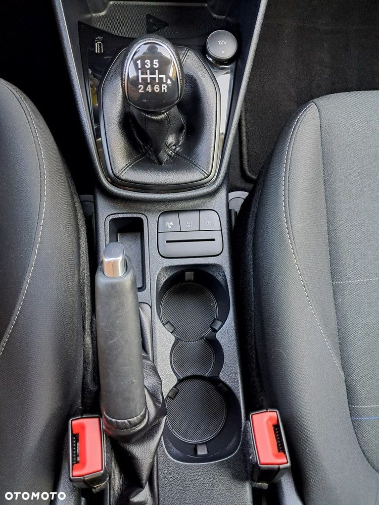 Ford Fiesta - 33