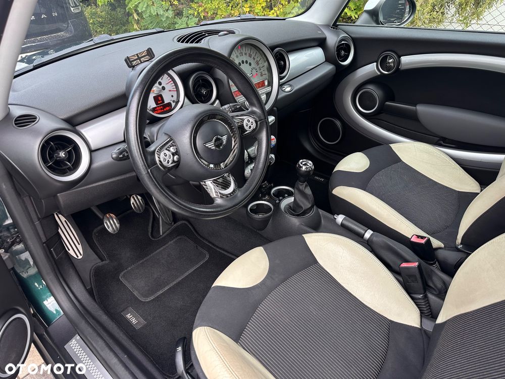 MINI Cooper S Standard - 19