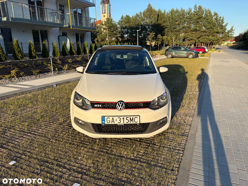 Volkswagen Polo 1.4 TSI GTI DSG - 2