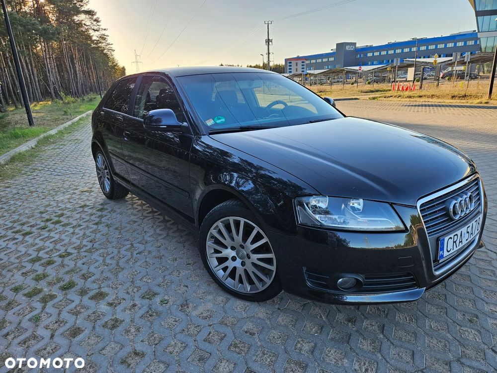 Audi A3 3-drzwiowe 1.6 Attraction - 3