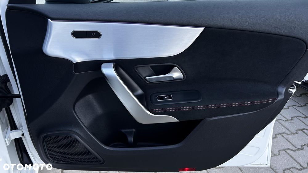 Mercedes-Benz Klasa A - 21