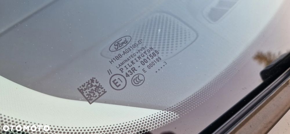 Ford Fiesta 1.0 EcoBoost Hybrid S&S TITANIUM - 18