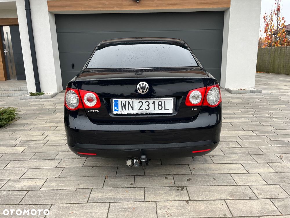 Volkswagen Jetta 1.9 TDI Comfortline - 17