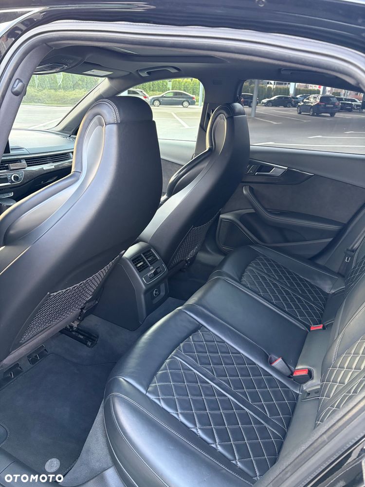 Audi S4 Limousine - 17