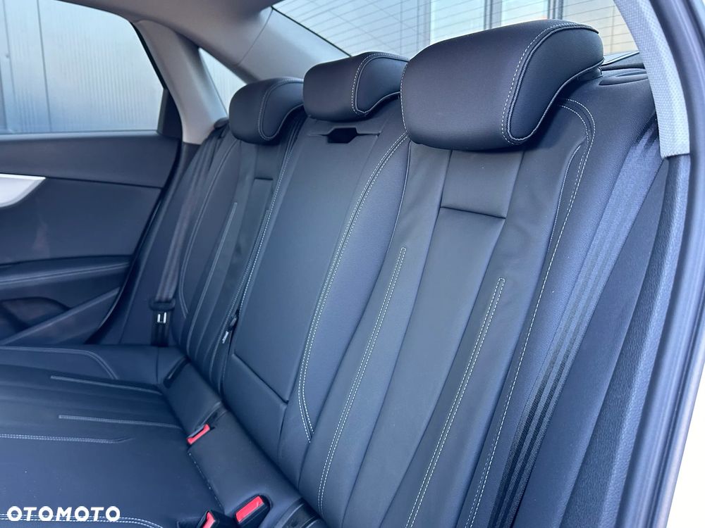 Audi A4 Limousine 35 TFSI mHEV S Line S tronic - 25
