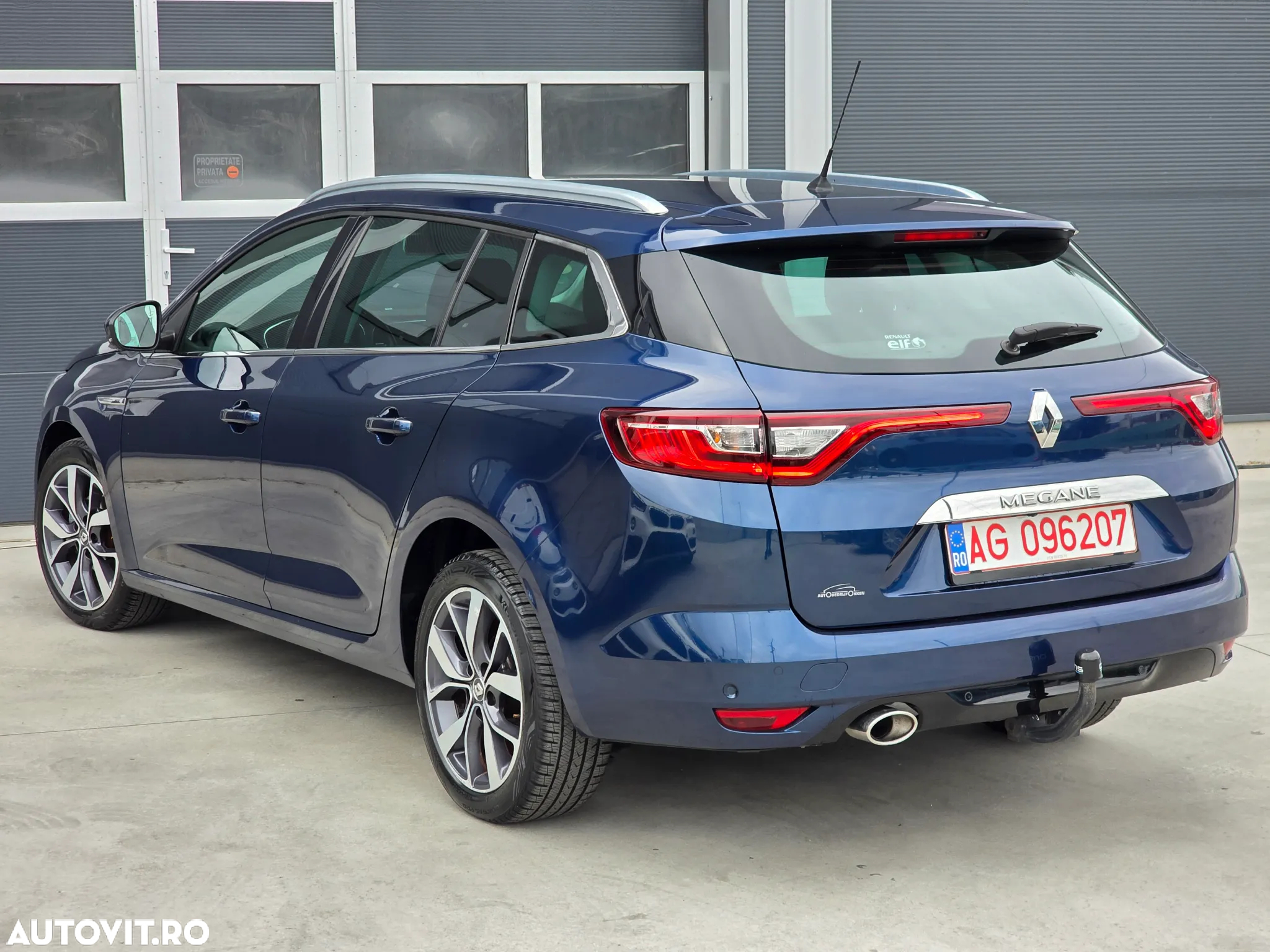 Renault Megane Grandtour dCi 110 FAP EDC BOSE Edition - 6