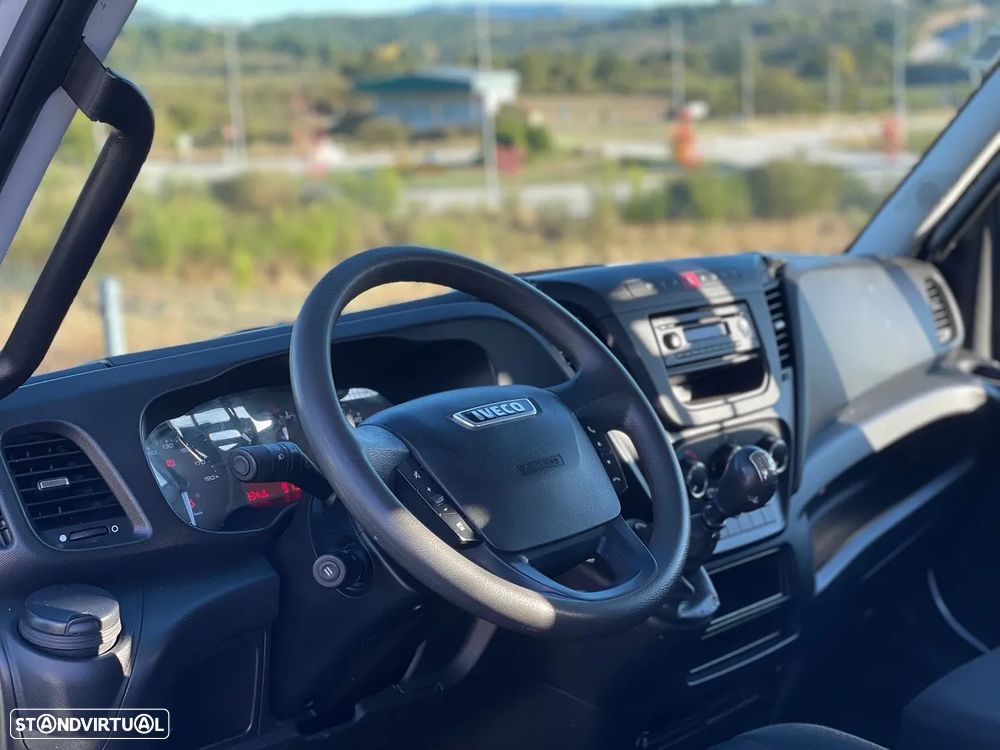 Iveco Daily 35C15 Cabine Dupla 7L - 10