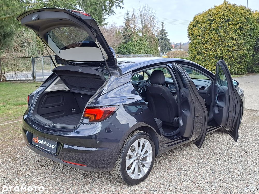 Opel Astra - 11