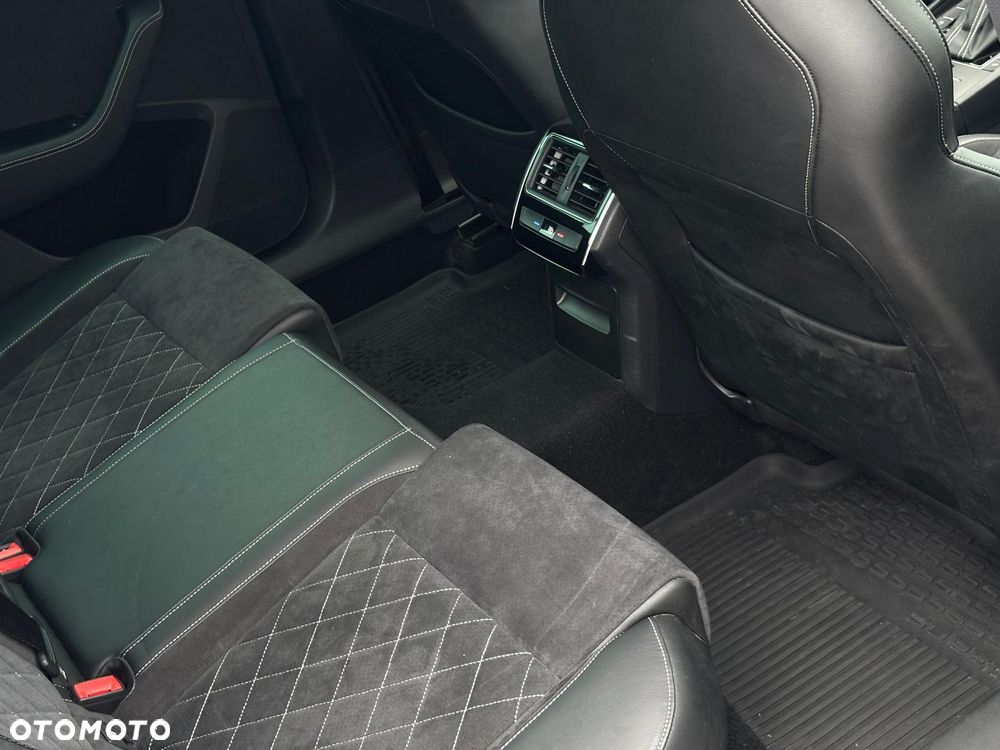 Skoda Superb 2.0 TSI Sportline DSG - 22