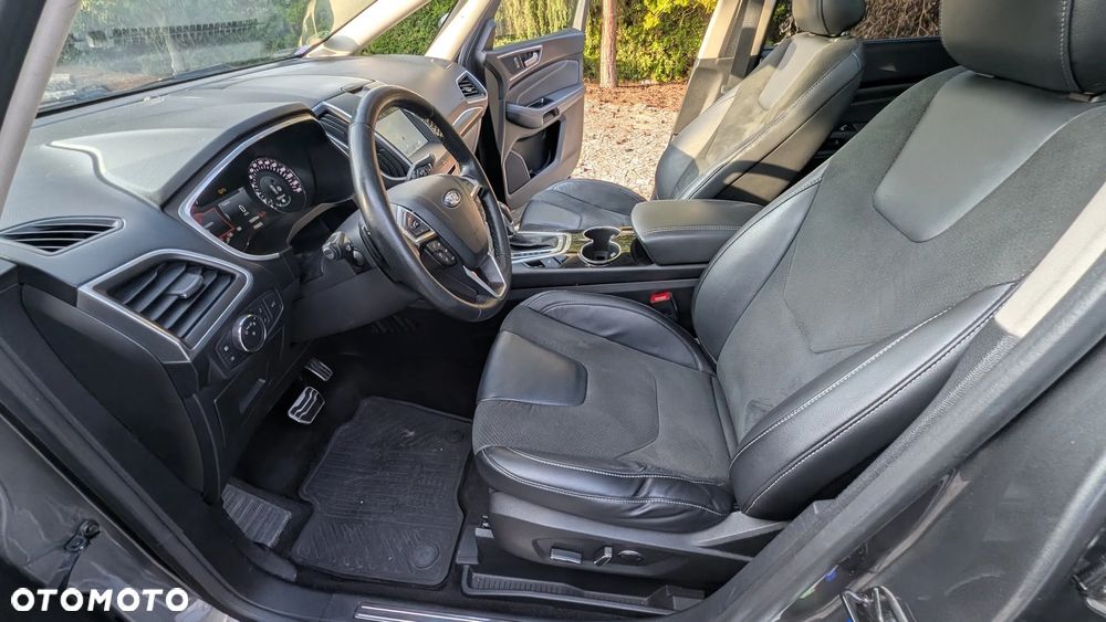Ford S-Max 2.0 TDCi 4WD Titanium PowerShift - 19
