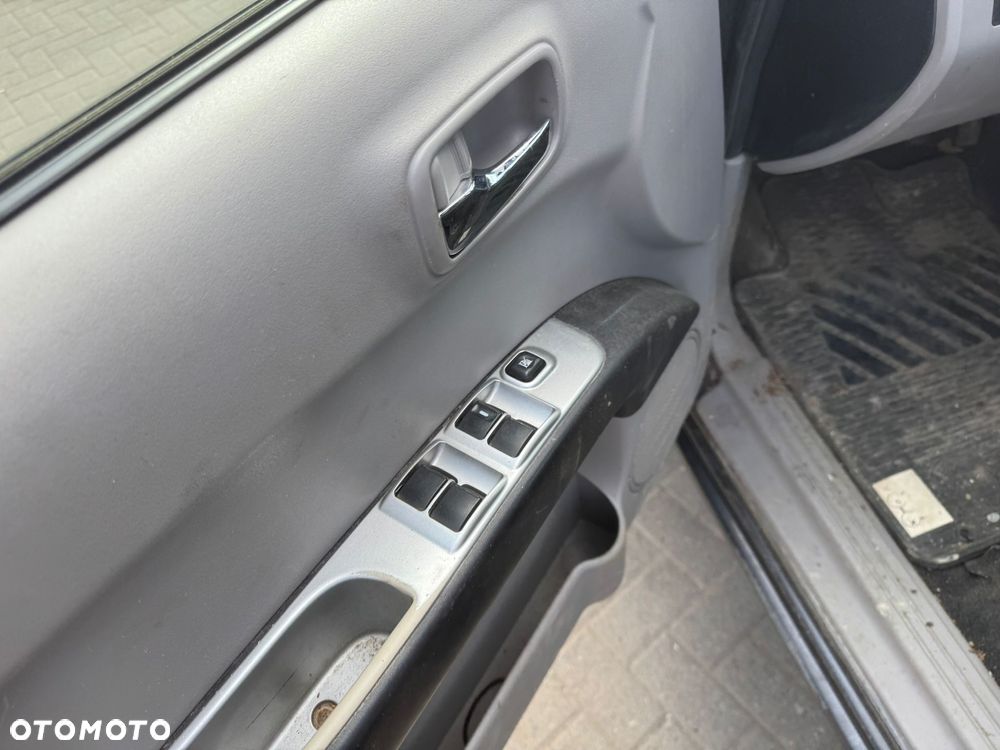 Mitsubishi L200 Pick Up 4x4 Intense Double Cab - 8