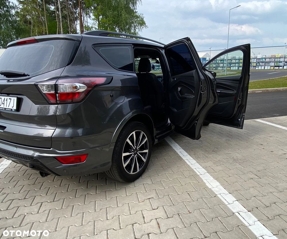 Ford Kuga 2.0 TDCi 4x4 ST-Line - 7