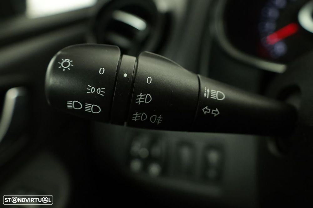 Renault Clio Sport Tourer 0.9 TCe Limited - 17