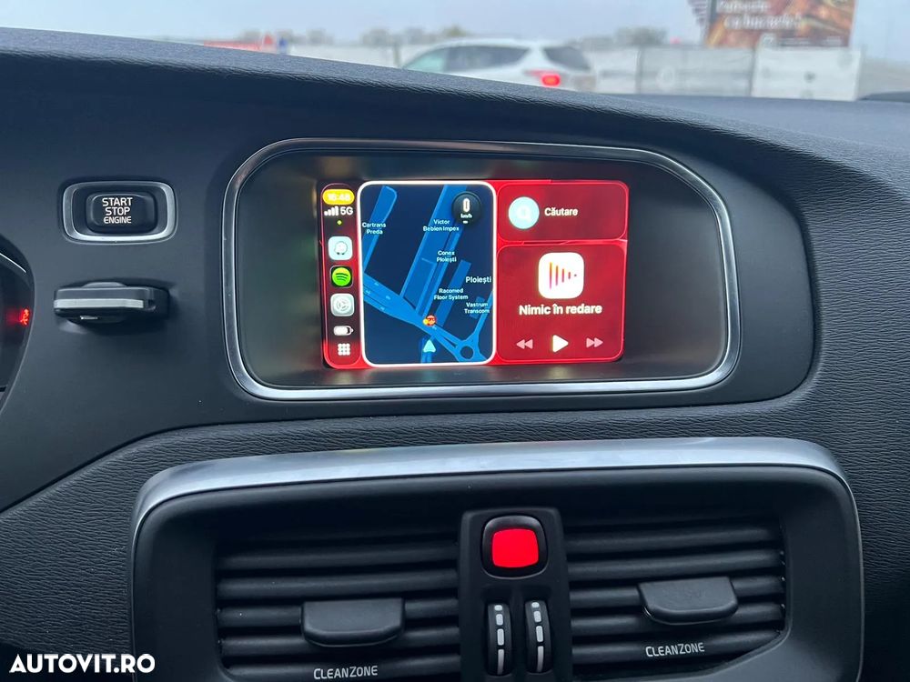 Volvo V40 D4 Aut. Summum - 14