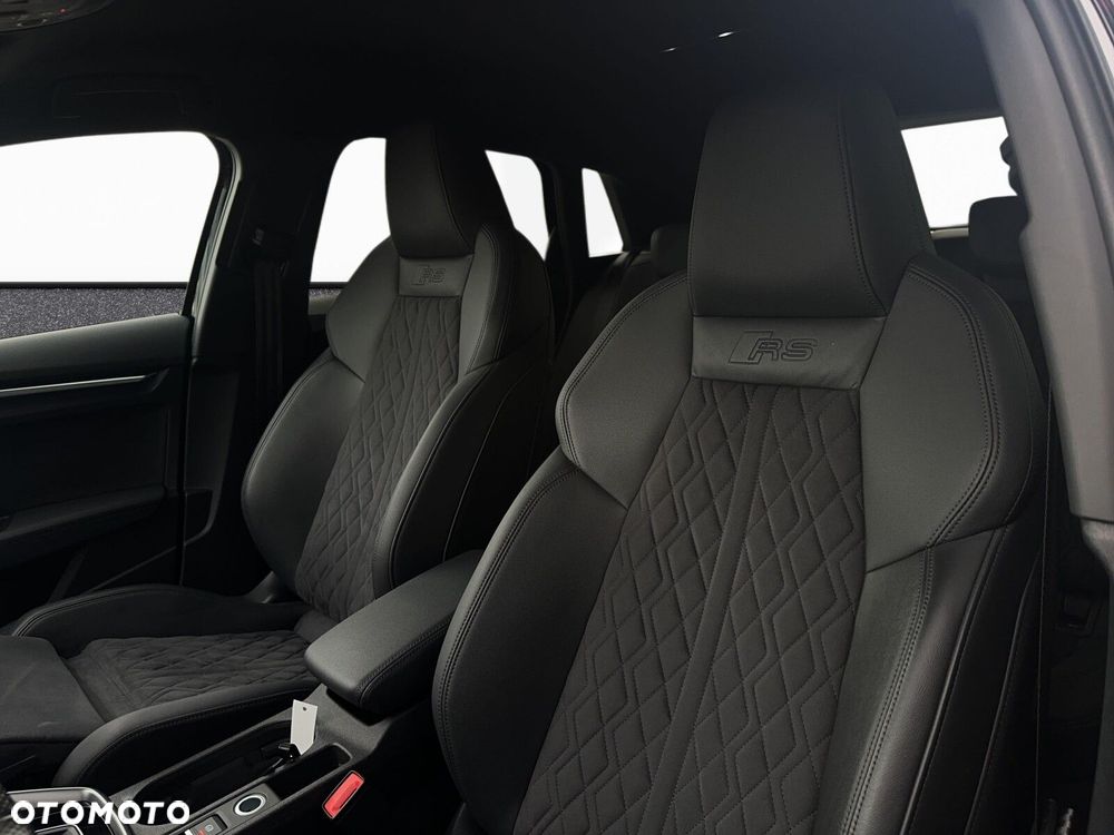 Audi RS3 Sportback - 11