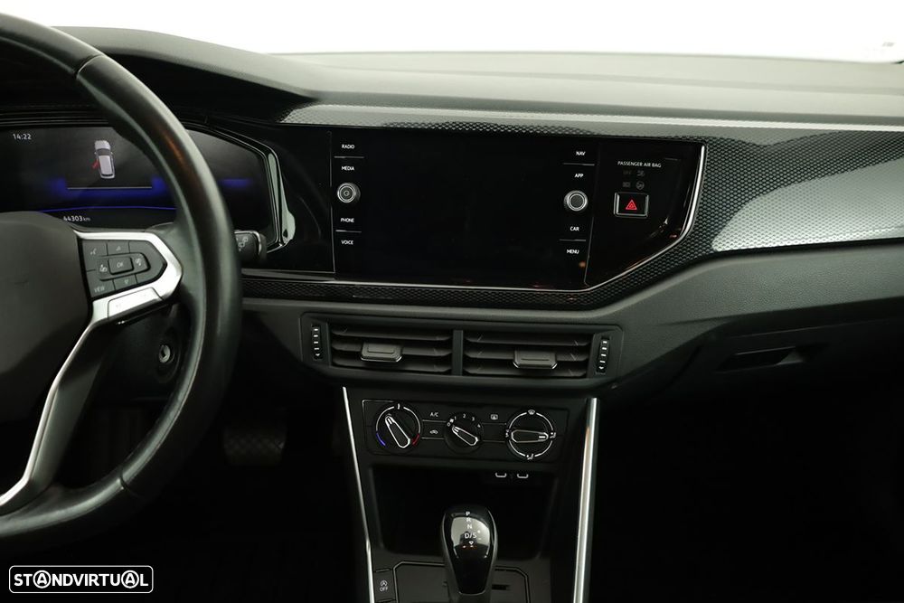 VW Polo 1.0 TSI Urban DSG - 9