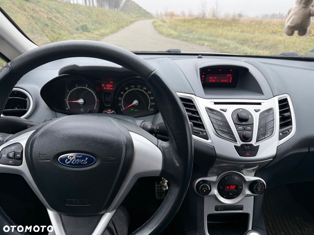 Ford Fiesta 1.6 Sport - 6