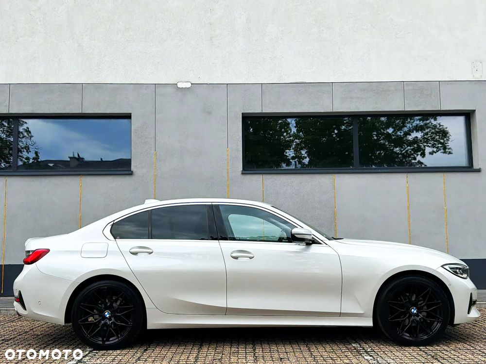 BMW Seria 3 320i Edition Luxury Line Purity - 5