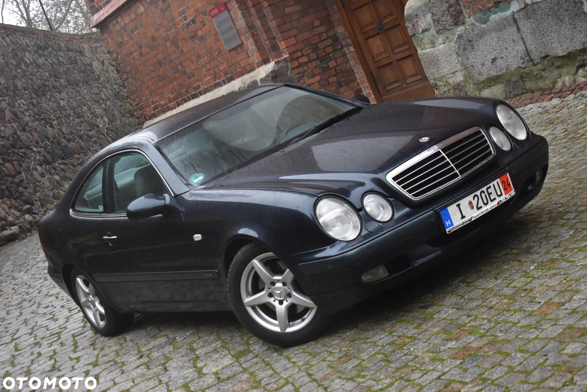 Mercedes-Benz CLK 320 - 2