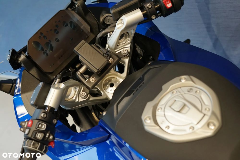BMW R - 16