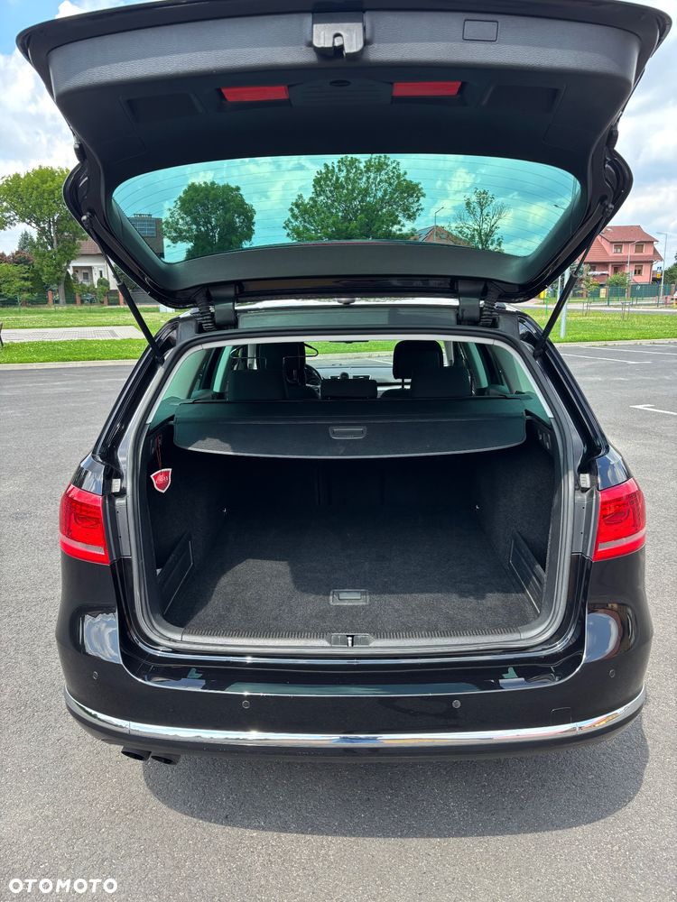 Volkswagen Passat 2.0 TDI Comfortline DSG - 31