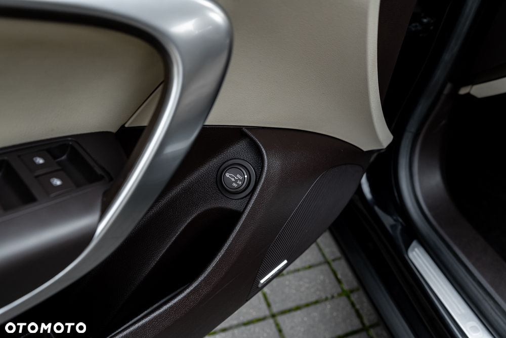 Opel Insignia 2.8 T V6 Sport 4x4 - 21