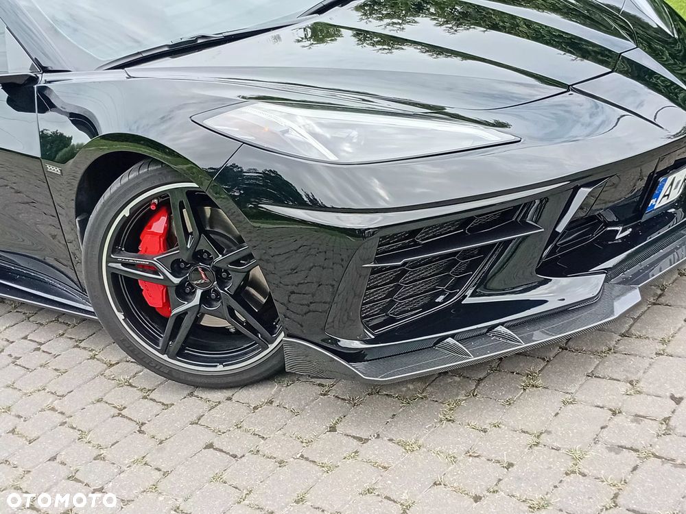 Chevrolet Corvette - 27