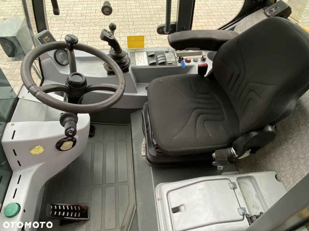 Kramer 750T Ładowarka czołowa teleskopowa - 9