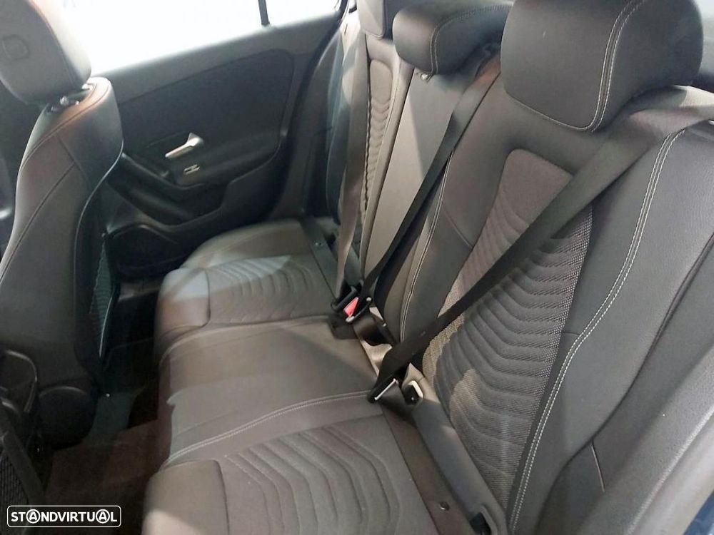 Mercedes-Benz A 250 e Style Plus - 12