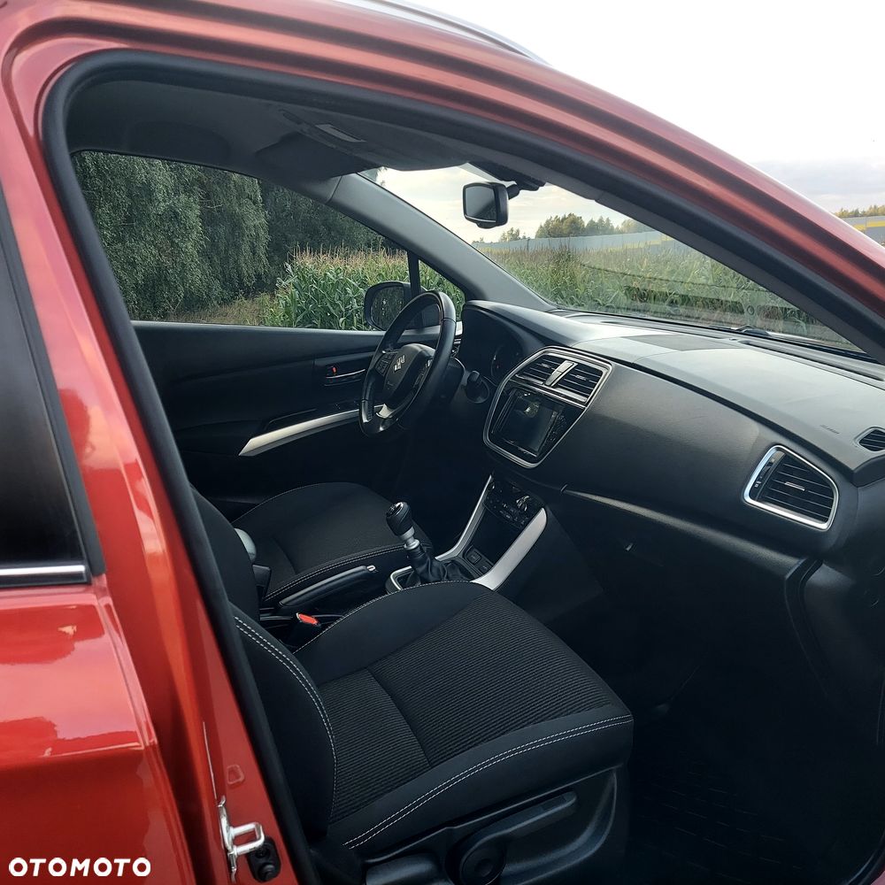 Suzuki SX4 S-Cross 1.4 SHVS Elegance - 13