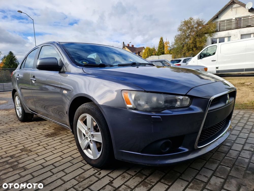 Mitsubishi Lancer - 27