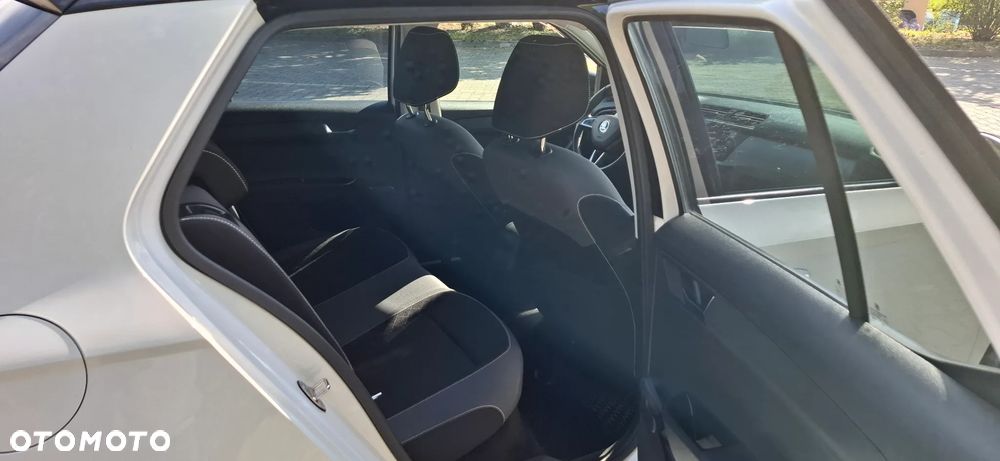 Skoda Fabia 1.0 Monte Carlo - 9